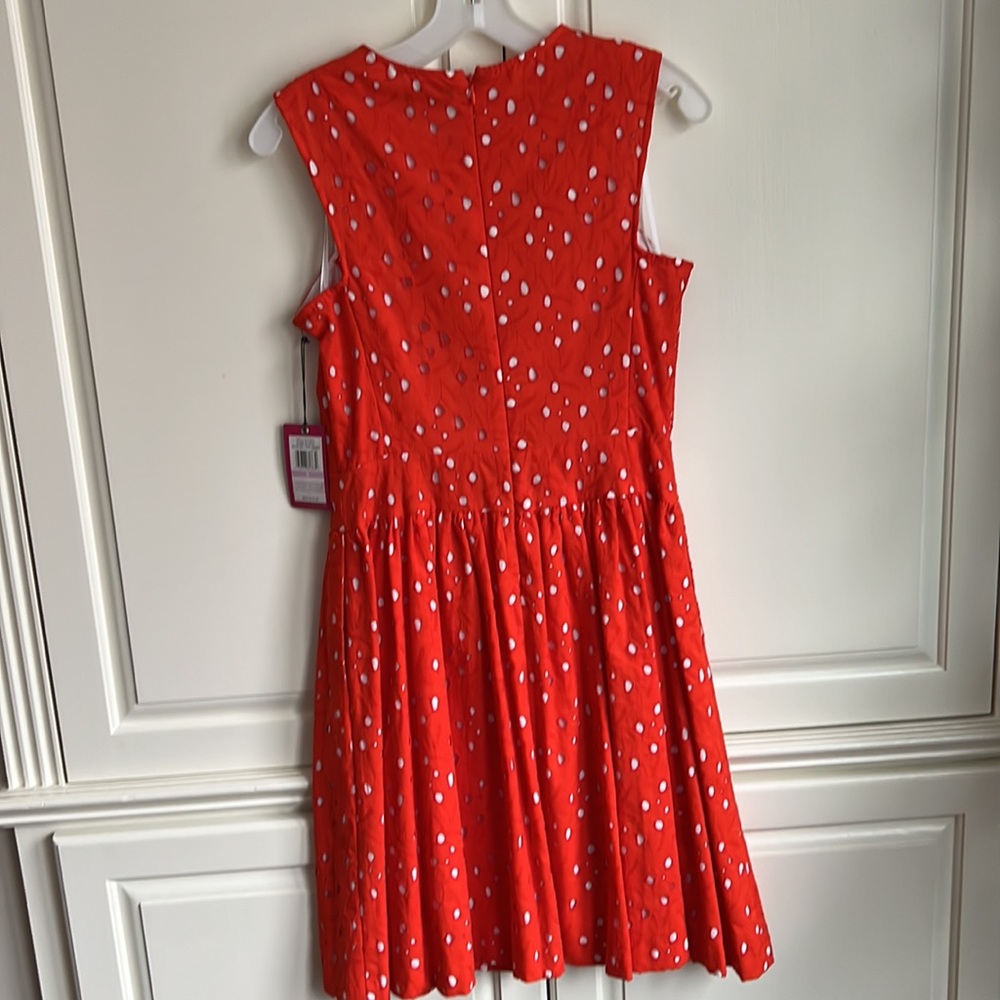 Dress - Picture 2 of 5